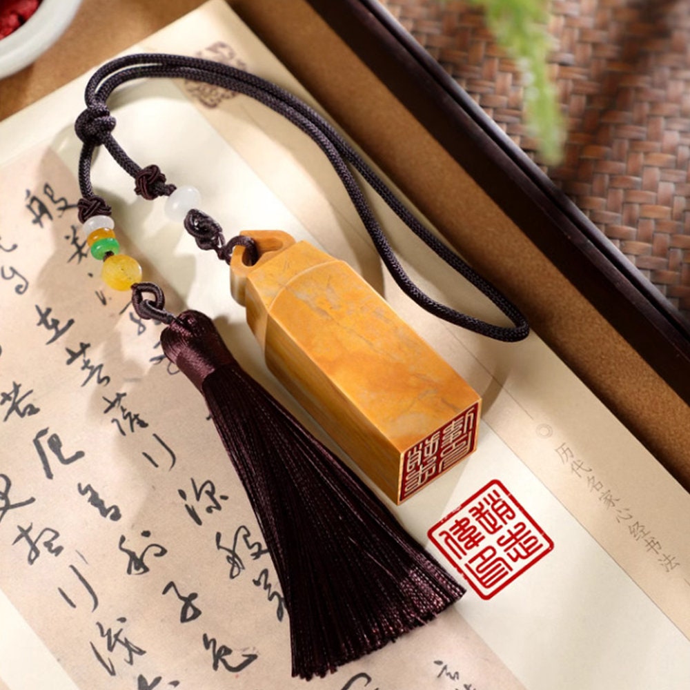 Customized Shoushan stone name seals,Personal Name Stamp,Custom Chinese Chop Free Chinese Name Translation Seal.