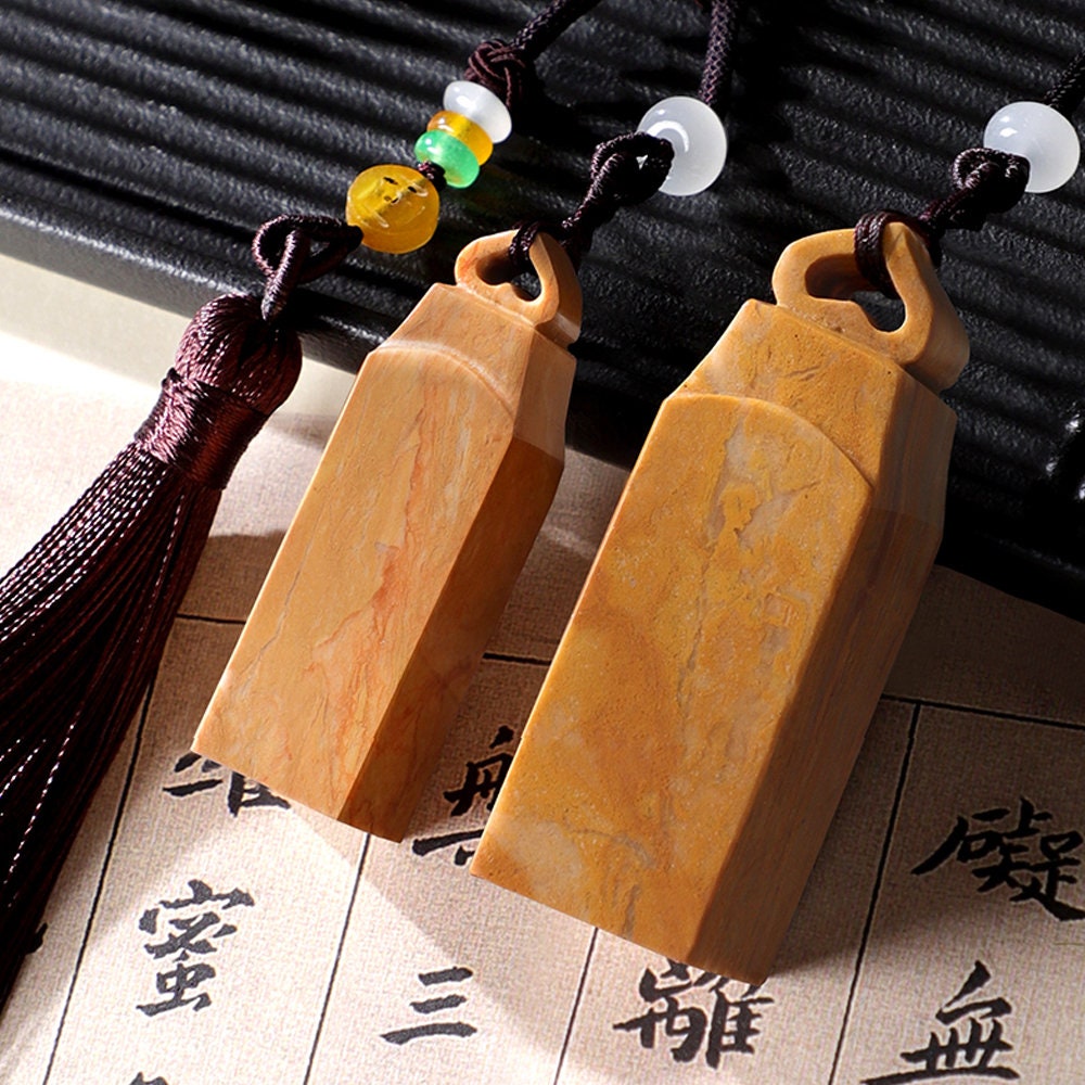 Customized Shoushan stone name seals,Personal Name Stamp,Custom Chinese Chop Free Chinese Name Translation Seal.