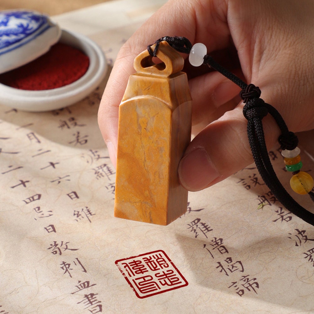 Customized Shoushan stone name seals,Personal Name Stamp,Custom Chinese Chop Free Chinese Name Translation Seal.