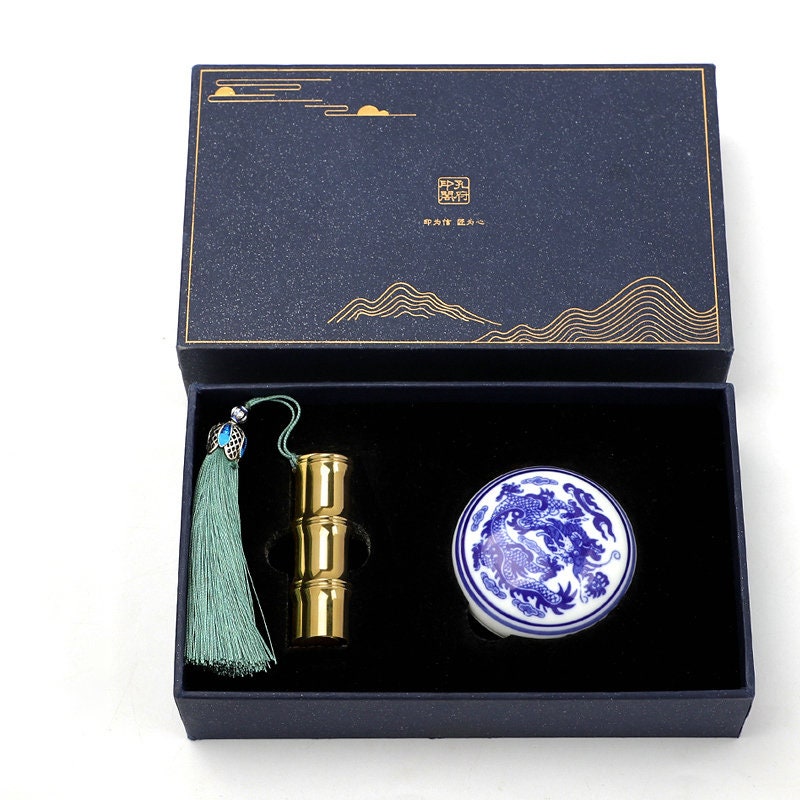 Chinese Customized Copper Name Stamp，Personal Calligraphy Chapter Stamps Portable Retro  Chop Decoration.