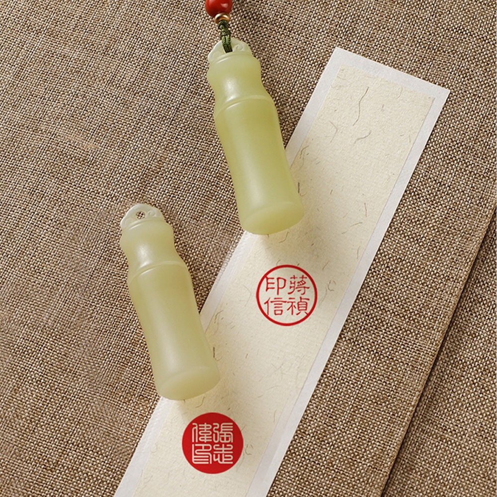 Custom engraved jade seals,Personal Name Stamp,Custom Chinese Chop Free Chinese Name Translation Seal.