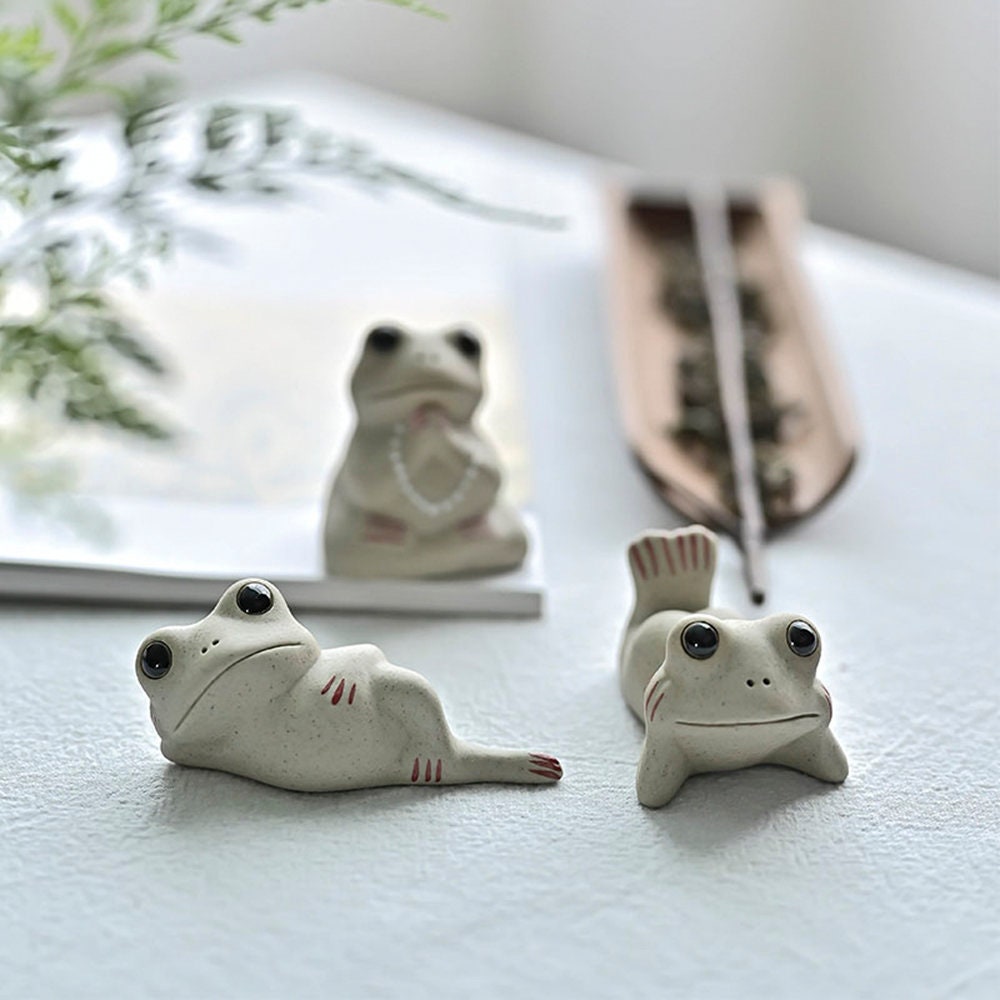 Handmade Ceramic Small Frog Stick Incense Burner Holder,Lotus Leaf Tray,Mini Cute Animal Statue Home Incense Burner.