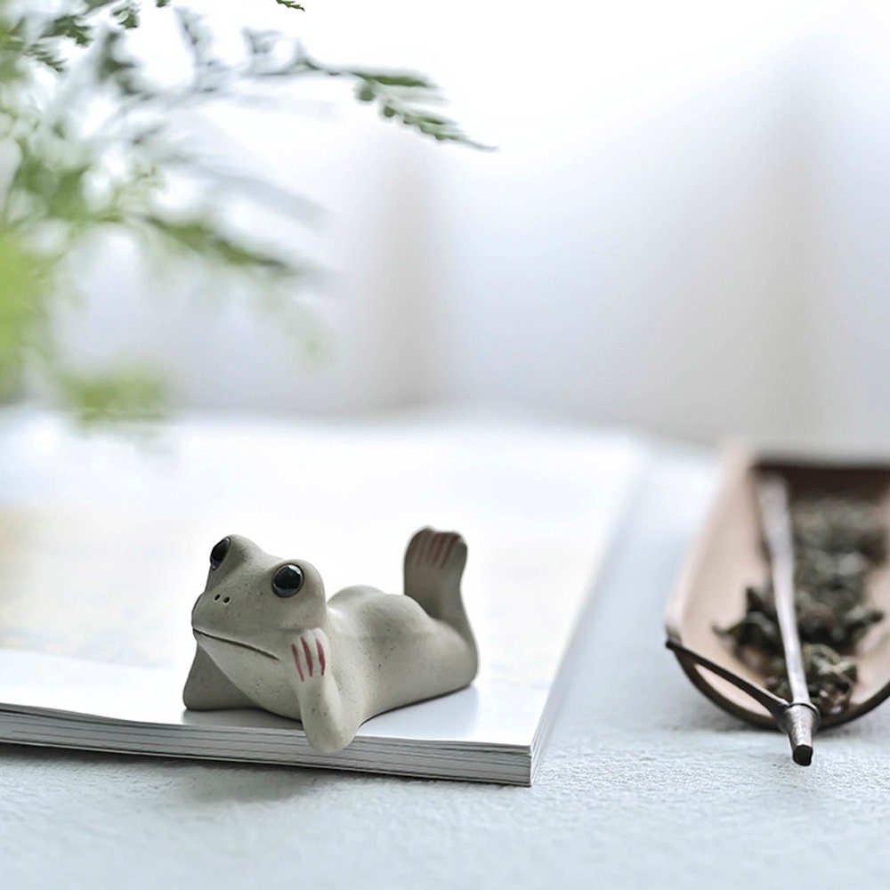 Handmade Ceramic Small Frog Stick Incense Burner Holder,Lotus Leaf Tray,Mini Cute Animal Statue Home Incense Burner.