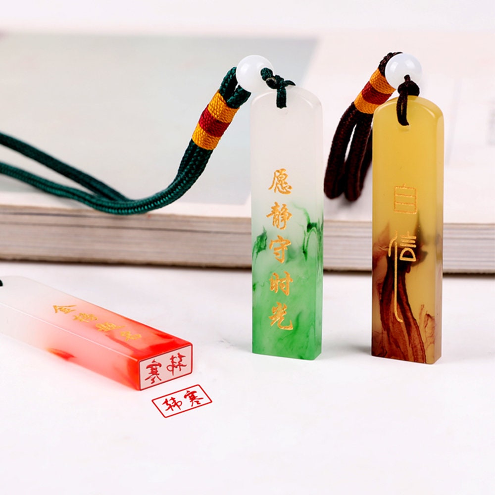 Portable Resin Personal Name Stamp Custom English Japanese Chinese Names Stamp Calligraphy Signature Seal